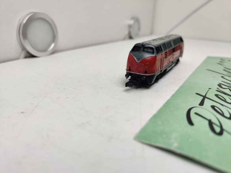 Arnold  N DC V200 103 Diesellok / Rot / Analog