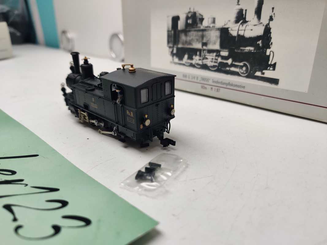BEMO H0m DC 1295 108 Tenderdampflokomotive G 3/4 Nr. 8 „Thusis“ / RhB / OVP