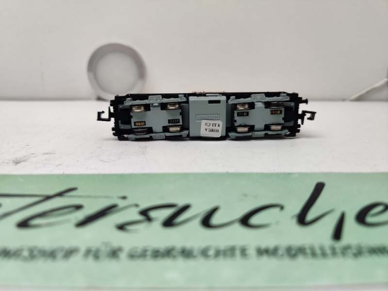 Fleischmann N DC BR110 306-8 Diesellok / Rot / DCC / DR