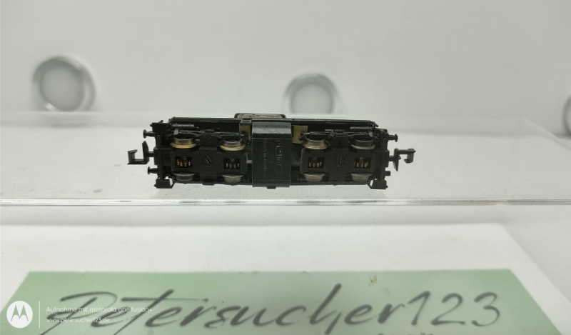 Trix N DC 12048 / BR212 216-6 Diesellok / Rot / DB / Analog