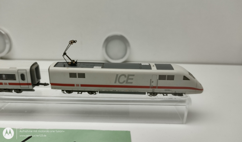 Fleischmann N DC BR402 030-1 ICE Triebwagen Set Licht Analog DB