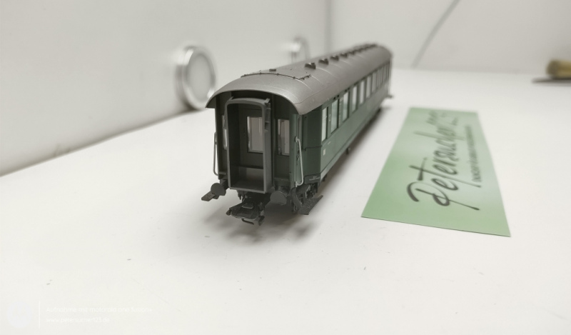 Fleischmann H0 DC 5632 Schnellzug-Abteilwagen 2.Kl B4üwe / NEM / DB