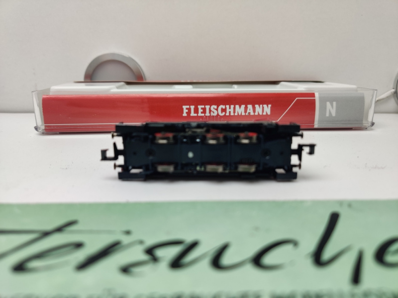 Fleischmann N DC 722481 / BR 260 319-9 Rangier-Diesellokomotive  /DB / klassischer purpurroter Lackierung / Digital / OVP