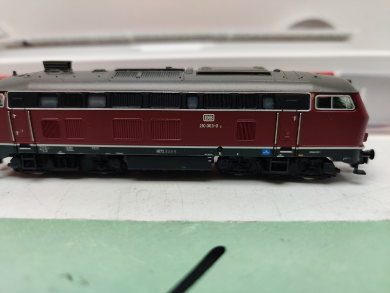 Fleischmann N DC 724290 Diesellok BR210 / Gasturbinenantrieb / DB / Ep.IV / Digital / Sound / OVP