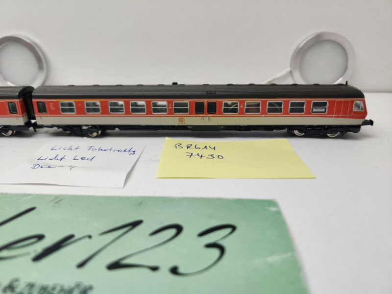 Fleischmann N DC 7430 / Dieseltriebzug BR 614 / DB / Digitalumbau DCC