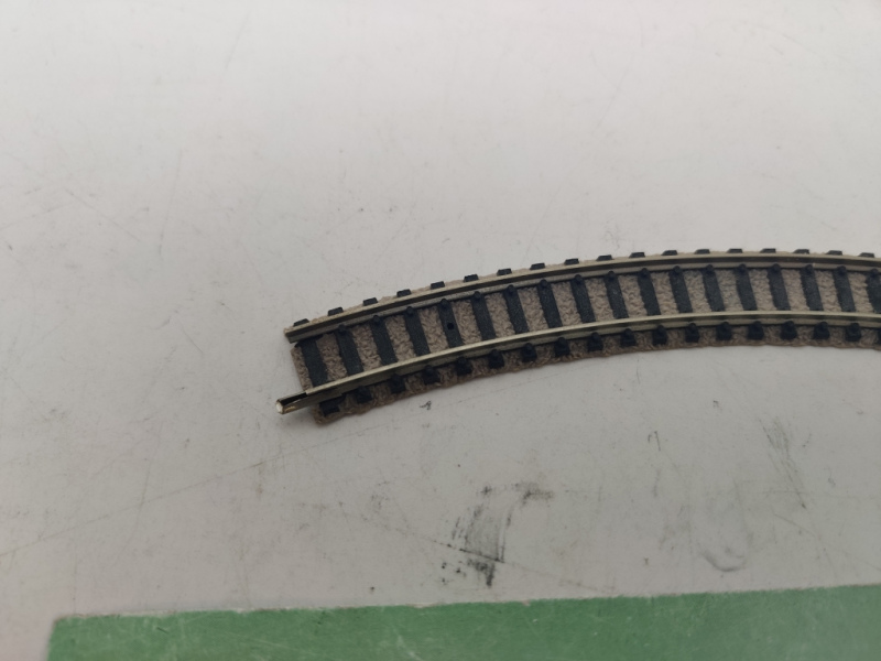 Fleischmann N DC 9120 Gebogenes Gleis (R1) / 192 mm / Bogenwinkel 45°