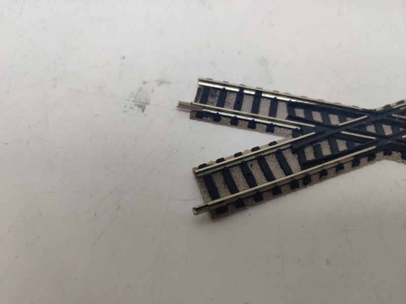 Fleischmann N DC 9161 Starre Gleiskreuzung / Länge 115 mm