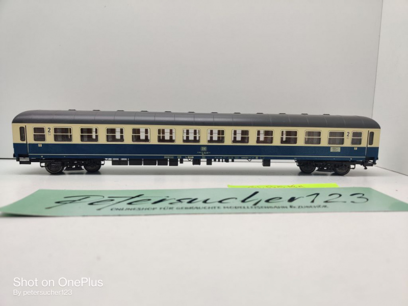 Fleischmann H0 AC 5613 Abteilwagen / 2.Kl. / Bm235 / NEM / DB