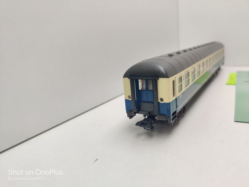 Fleischmann H0 AC 5613 Abteilwagen / 2.Kl. / Bm235 / NEM / DB