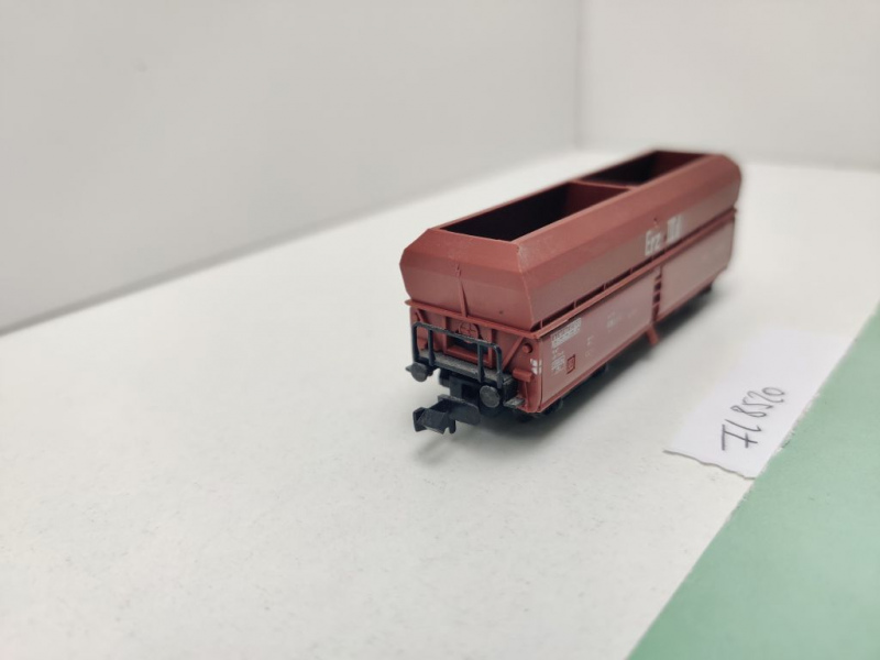 Fleischmann N DC 8520 Großraum-Selbstentladewagen Fad167 / DB