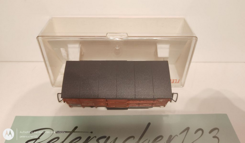 Fleischmann H0 DC 8364 Viehwagen / DRG / EVP