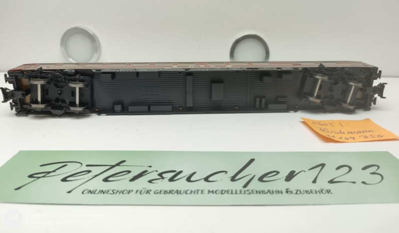 Fleischmann H0 AC 5605 Speisewagen der DSB / rot / WR4üm / NEM / DB