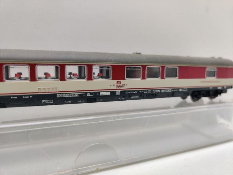 Fleischmann N DC 8119 Speisewagen "Pop" / WRümh132 / DB / ErsatzVP