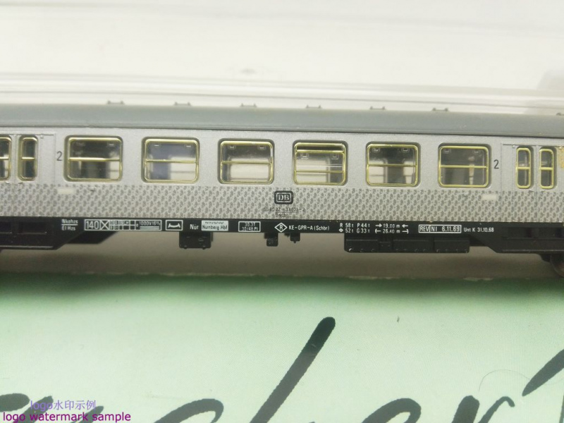 Fleischmann N DC 8122 Nahverkehrswagen 2. Kl ab 1985 / Bnrzb778 / DB / OVP