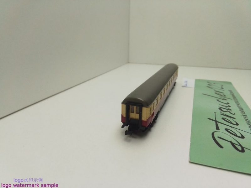 Fleischmann N DC 8160 IC-Schnellzugwagen 1.Kl / dkl rot / Avümh111 / DB