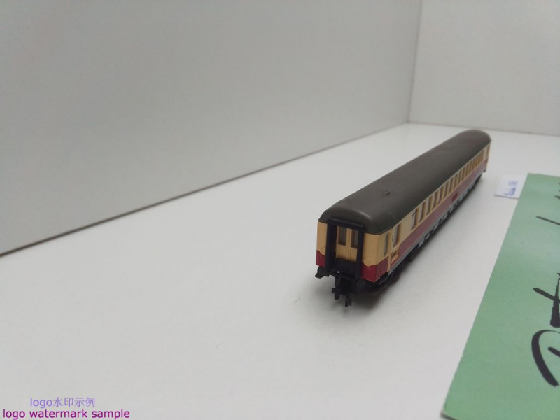 Fleischmann N DC 8163 IC-Großraumwagen 1.Kl / Apümz121 / DB