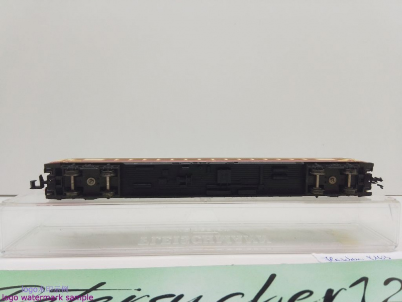 Fleischmann N DC 8163 IC-Großraumwagen 1.Kl / Apümz121 / DB