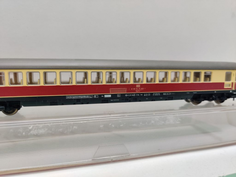 Fleischmann N DC 8163 IC-Großraumwagen 1.Kl / Apümz121 / DB / OVP