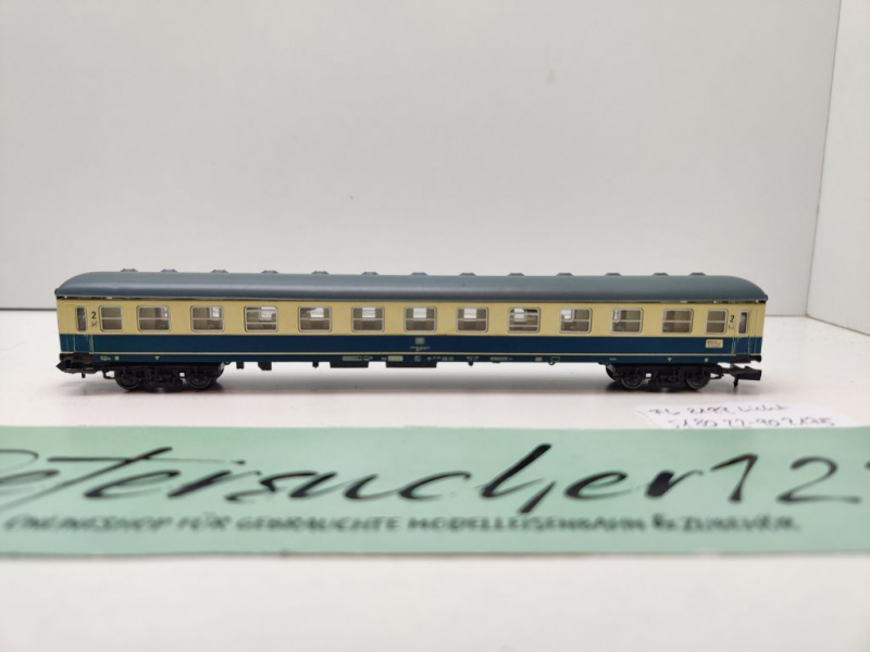 Fleischmann N DC 8199 Schnellzug Abteilwagen 2.Kl / Büm235 / Licht / DB
