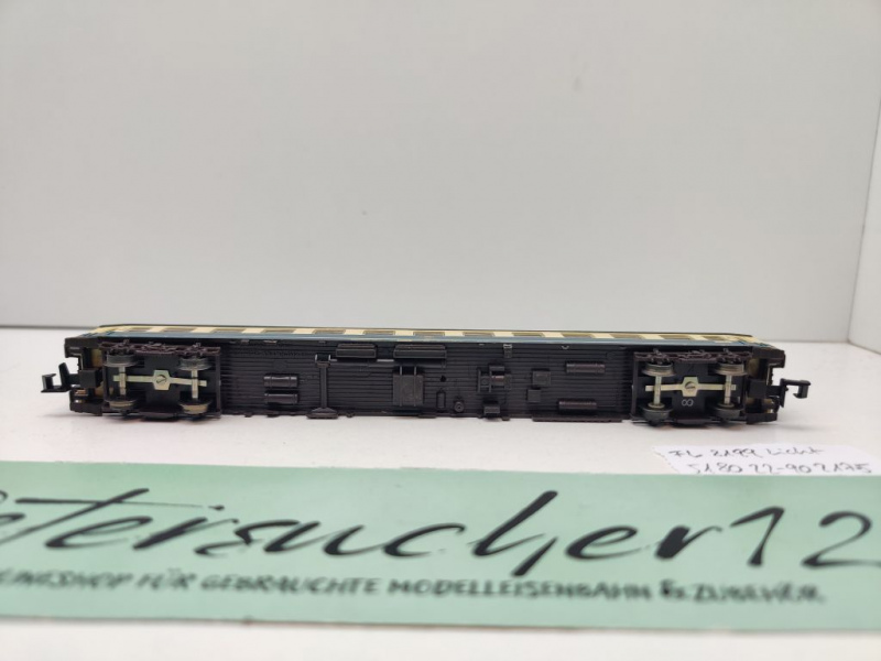 Fleischmann N DC 8199 Schnellzug Abteilwagen 2.Kl / Büm235 / Licht / DB