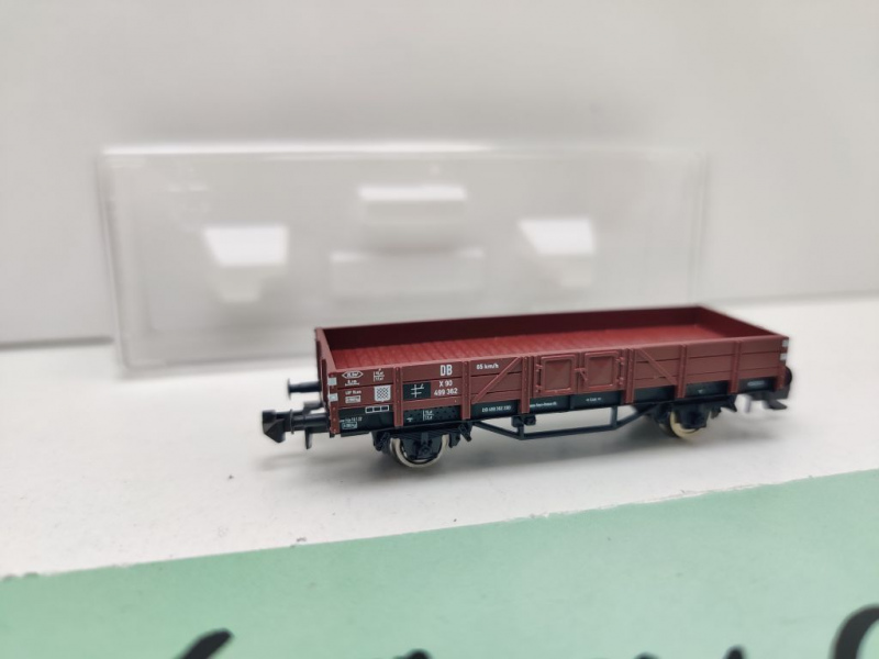 Fleischmann N DC 820002 Niederbordwagen X90/ 2 DKW Modelle / NEM / DB / OVP