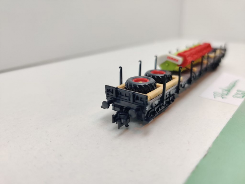 Fleischmann N DC 8268 Rungenwagen "Landw. Ladung" Rs684 / NEM / DB