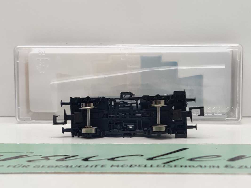 Fleischmann N DC 841601-01 Kesselwagen aus Set / NEM / DR / EVP