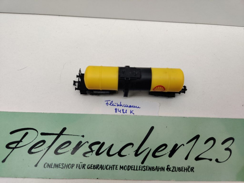 Fleischmann N DC 8481 Kesselwagen "Shell" / Za / NEM / DB