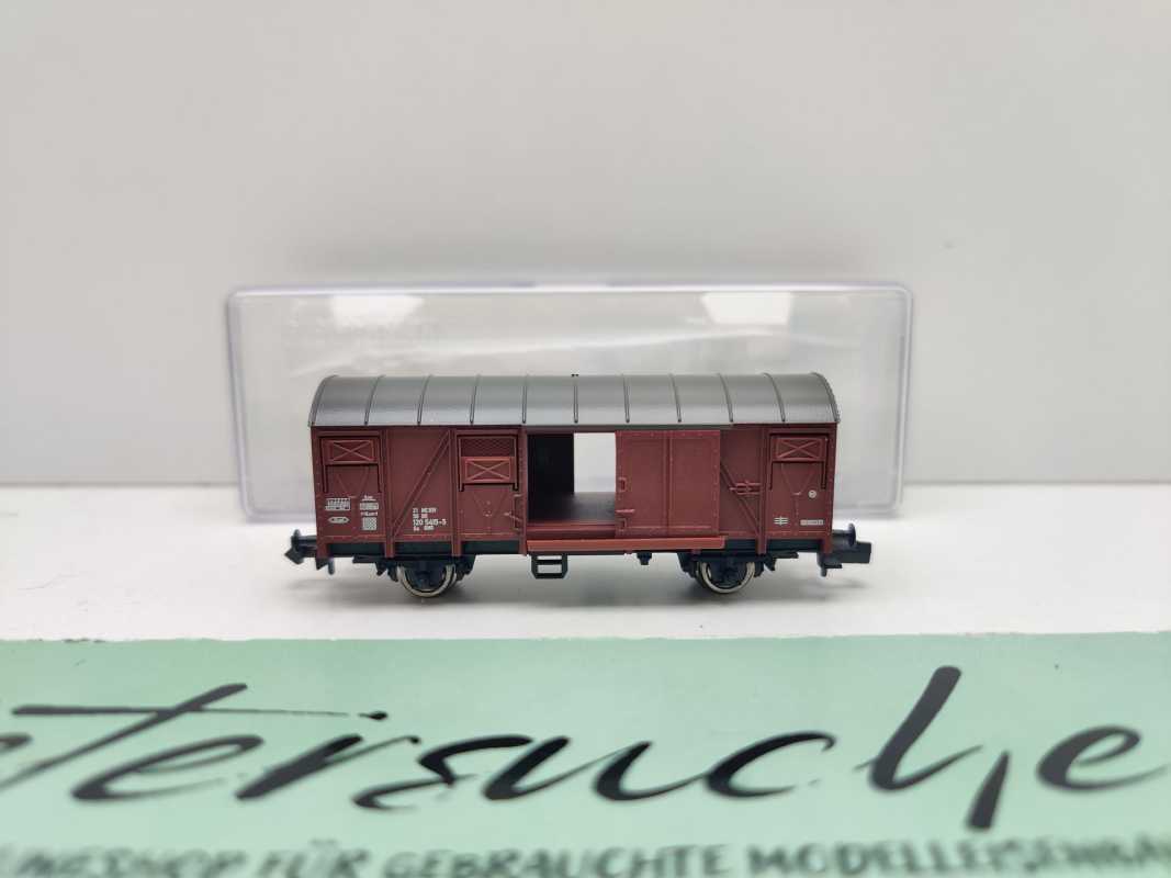 Fleischmann N DC 931405-02 gedeckter Güterwagen Gs / NEM / DR / EVP