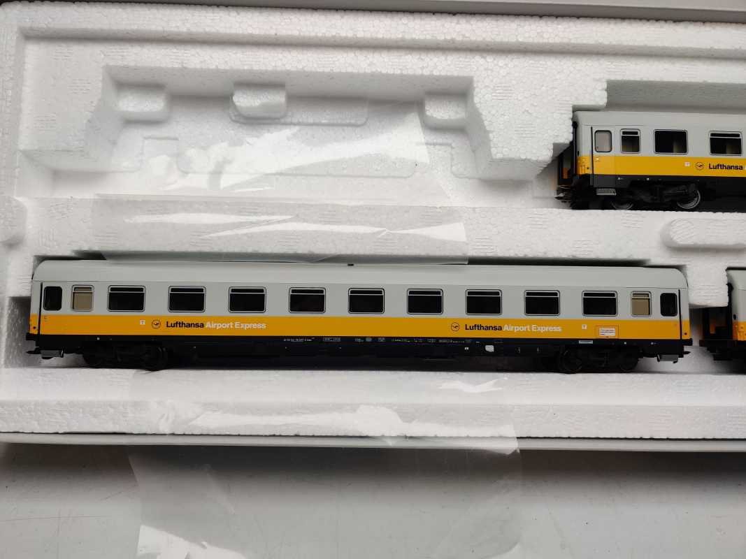 Märklin / AC / H0 / 26671 „Lufthansa Airport Express“/ DB AG/ Mfx / Sound / OVP