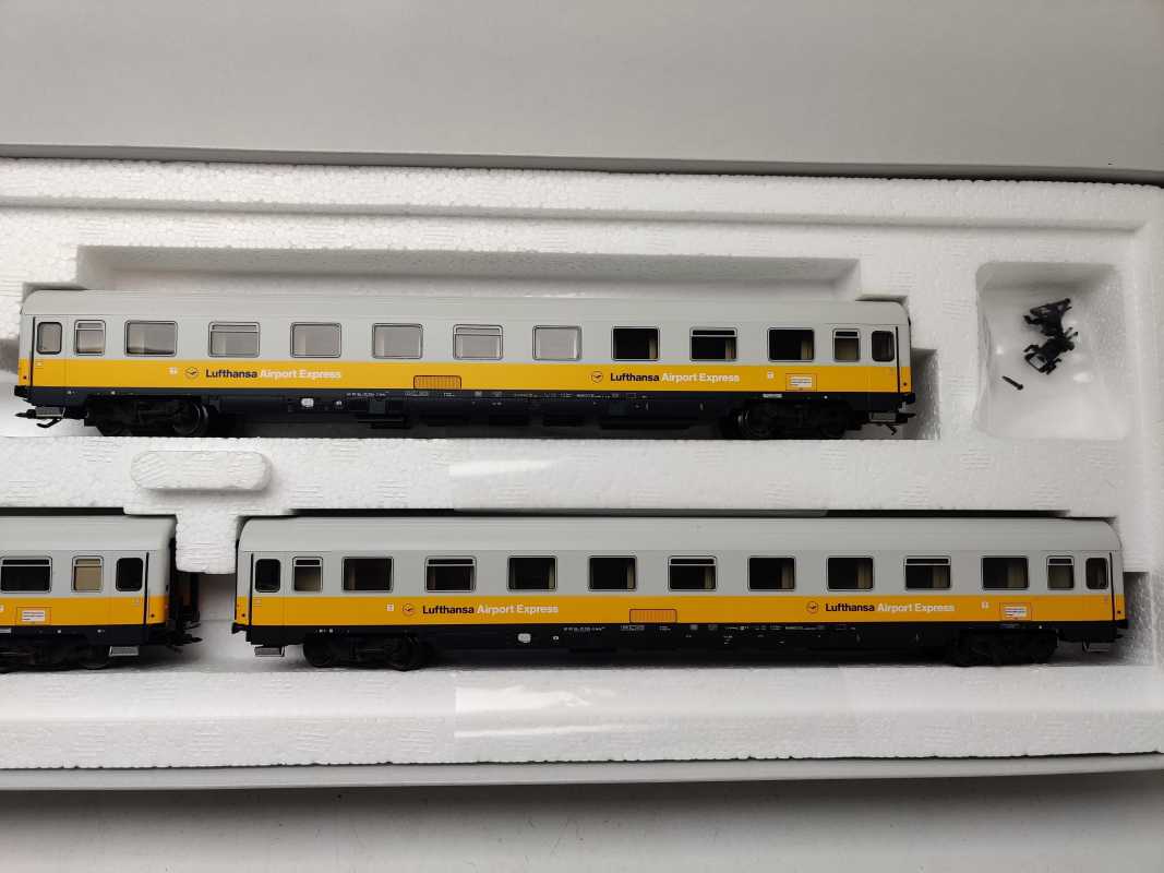 Märklin / AC / H0 / 26671 „Lufthansa Airport Express“/ DB AG/ Mfx / Sound / OVP