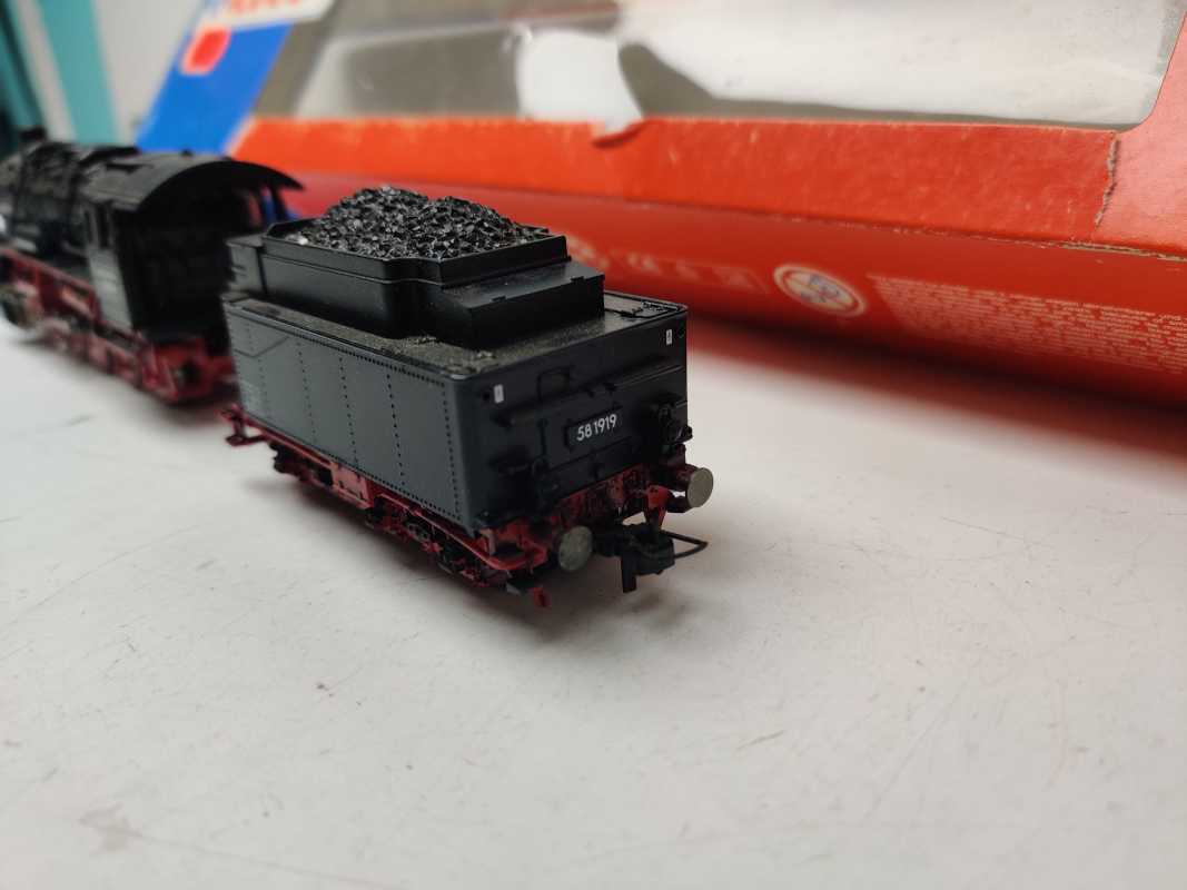 Roco H0 DC 43326 / schweren Güterzug-Dampflokomotive der Baureihe 58 / OVP / Defekt