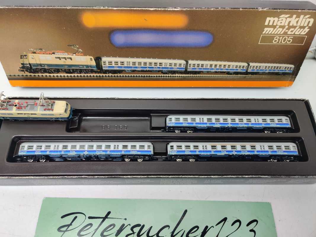 Mini Club / Märklin Z DC 8105 /  Personenzug „Flughafen Frankfurt – Ihr Zug zum Flug“/ OVP / Lok Defekt