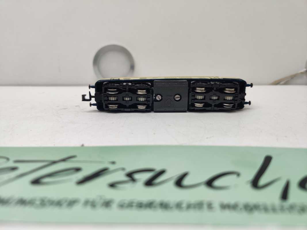 Roco N DC BR215 069-6  Dieselok / DB Analog / Defekt