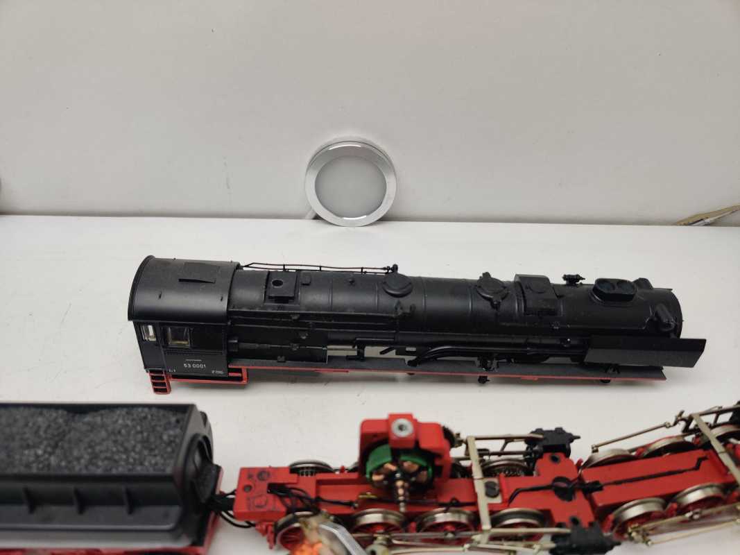Märklin H0 AC BR53 0001 / gigantische / überschwere Kriegsdampflokomotive / Bauart Mallet / Analog / Defekt