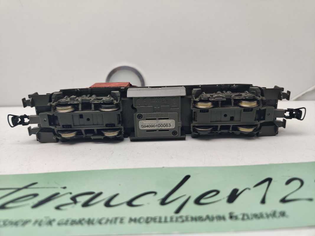 PIKO H0 DC Diesellok / Analog / Gehäuse bemalt