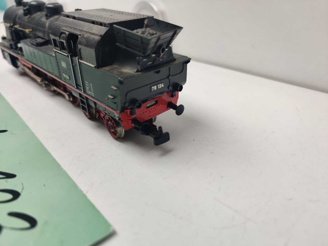 Liliput H0 DC BR74 134 Dampflok / Dummy / ohne Motor und Steuerung