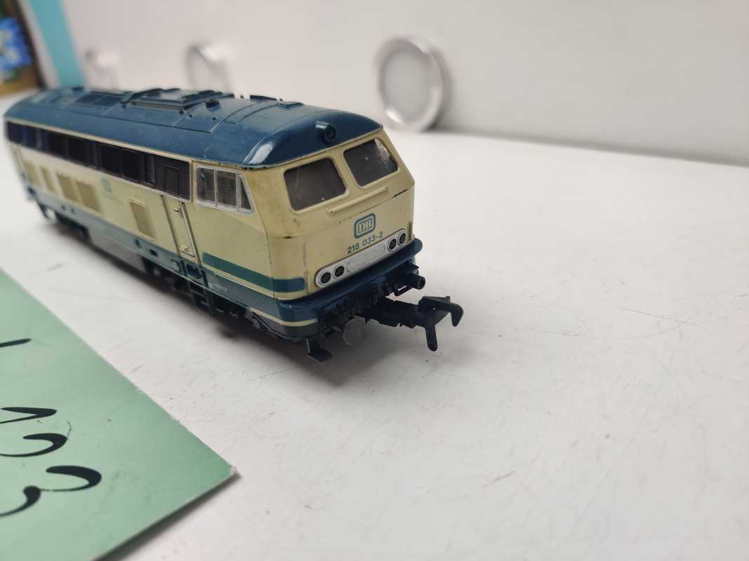 Roco H0 DC 4151 B / BR215 033-2 Diesellok / DB / Blau-Beige / Bastler / Defekt