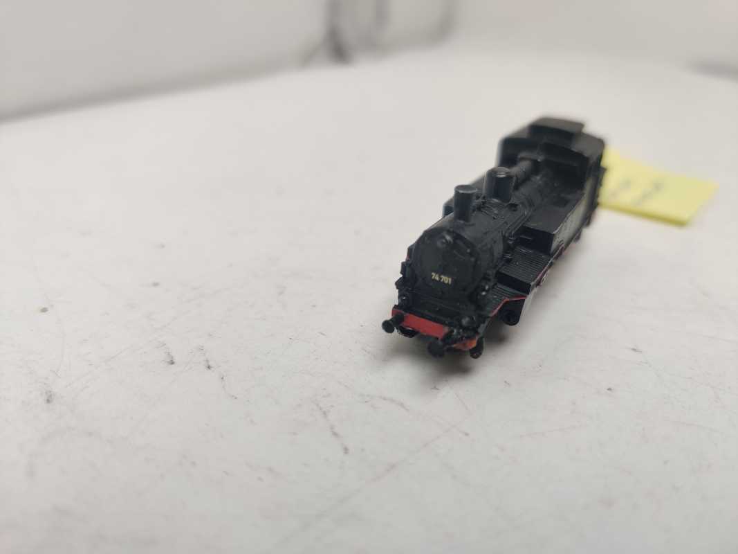 Märklin Mini Club BR74 701 / klassischen Dampflokomotiven / Analog / DB