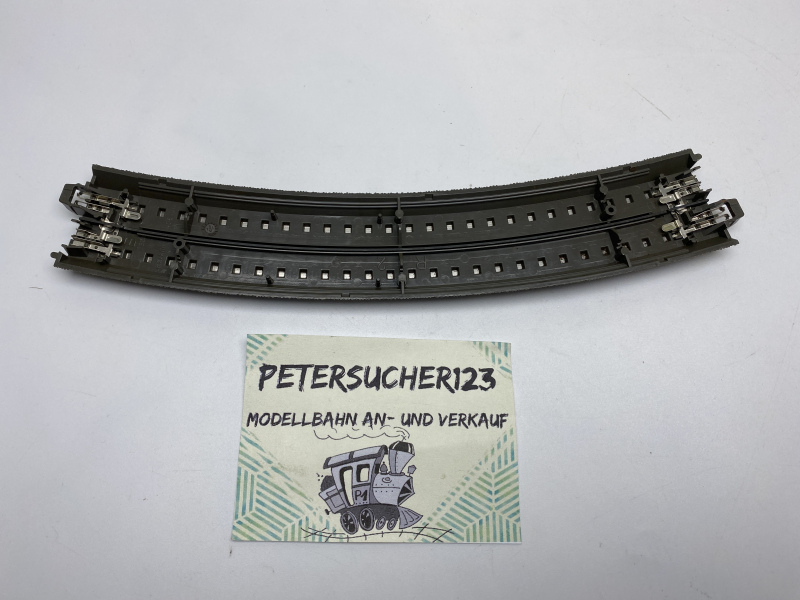 Märklin H0 1 x gebogenes   C-Gleis  24230 R2 aus OVP