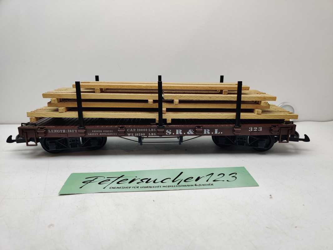 LGB Spur G 41600 / amerikanischen Flachwagen mit Rungen / Ladegut Holz Eigenbau