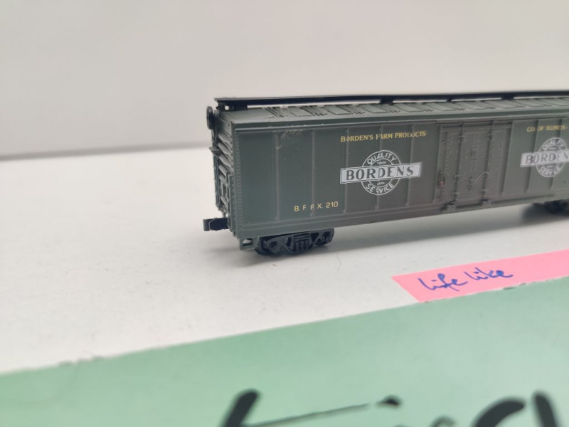 Life-Like N DC 7709 50' Kühlwagen Schiebetür "Borden's green" RP / BRLX