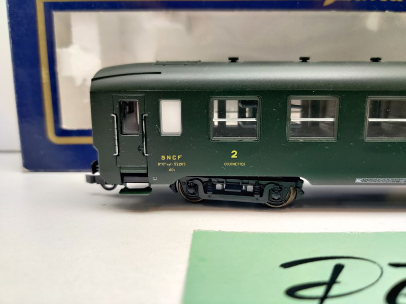 Lima H0 DC 39100 Liegewagen 2. Klasse / DEV A0 / SNCF / OVP