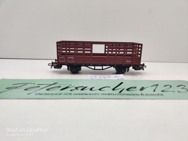 Liliput H0 AC 230B offener Viehtransportwagen / Bausatzmodell / SNCF
