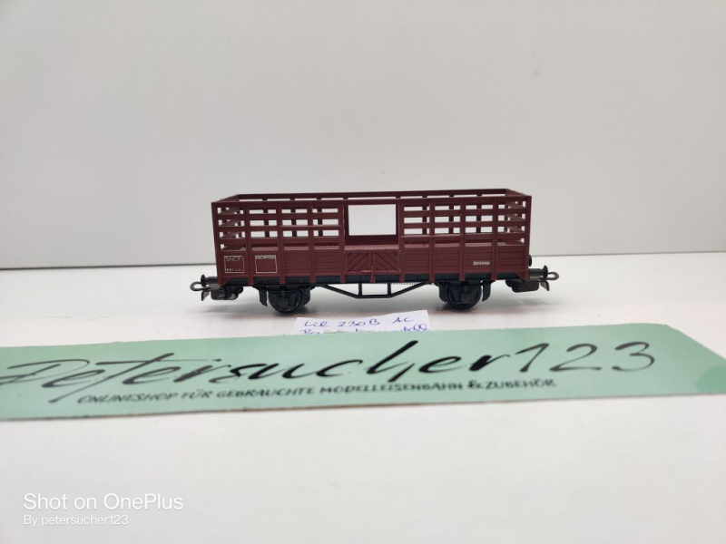 Liliput H0 AC 230B offener Viehtransportwagen / Bausatzmodell / SNCF