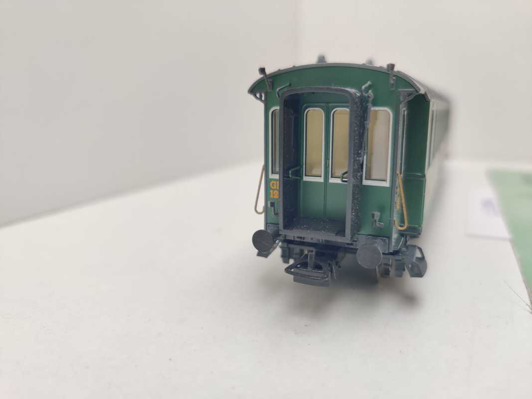 Liliput H0 DC 329966 Personenwagen "Gotthardbahn" ohne Licht 3.Kl C4 / NEM / [P]