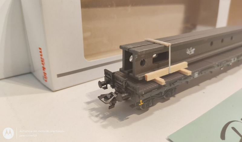 Märklin H0 AC 47046 Rungenwagen mit Bauteilen Krananlage / K / DB / OVP weiß