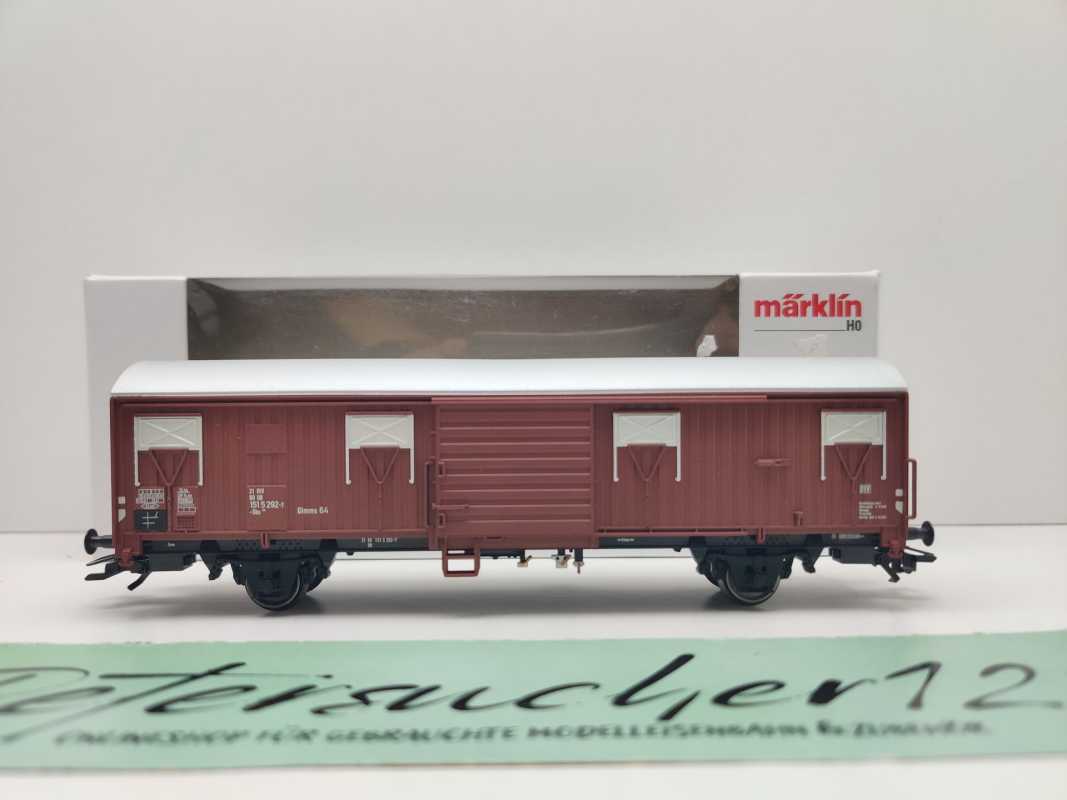 Märklin H0 47329 / zweiachsiger gedeckter Güterwagen der Bauart Gbs 254 / DB