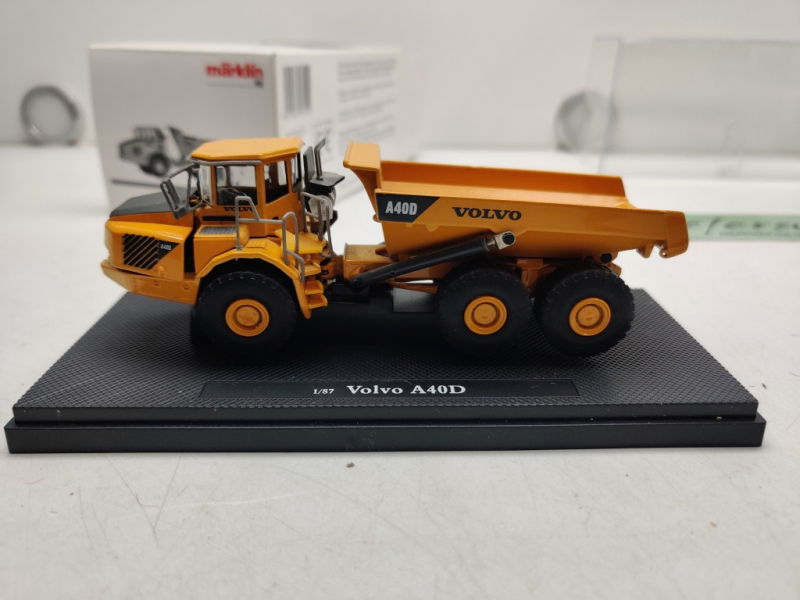 Märklin H0 00788-01 /  Volvo A 40D „Articulated Hauler“ (Knickgelenkter Muldenkipper) / OVP