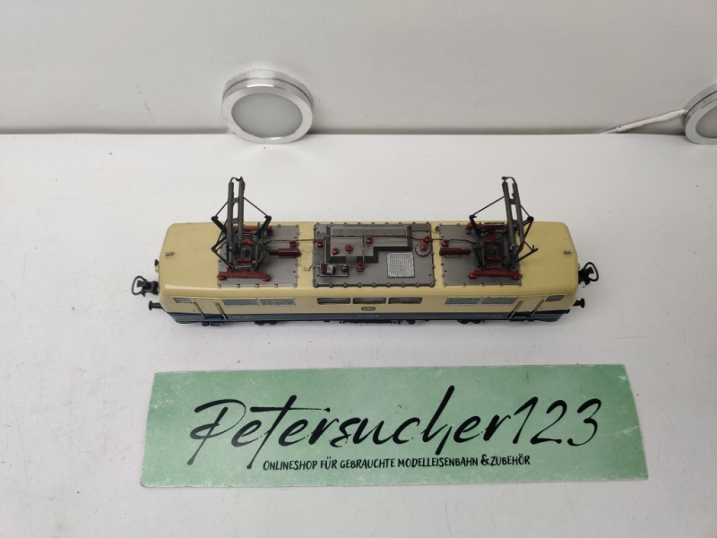 Märklin H0 AC BR111 043-6 / E-Lok / DB / Blau-Beige / Analog